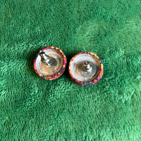Vintage Fabric Button Earrings - Picture 3 of 4